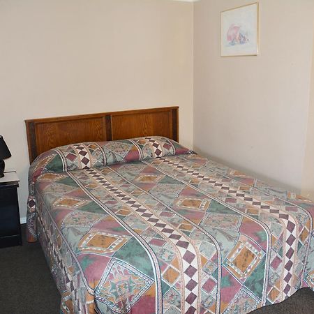 Bluebird Motel Port Alberni Extérieur photo